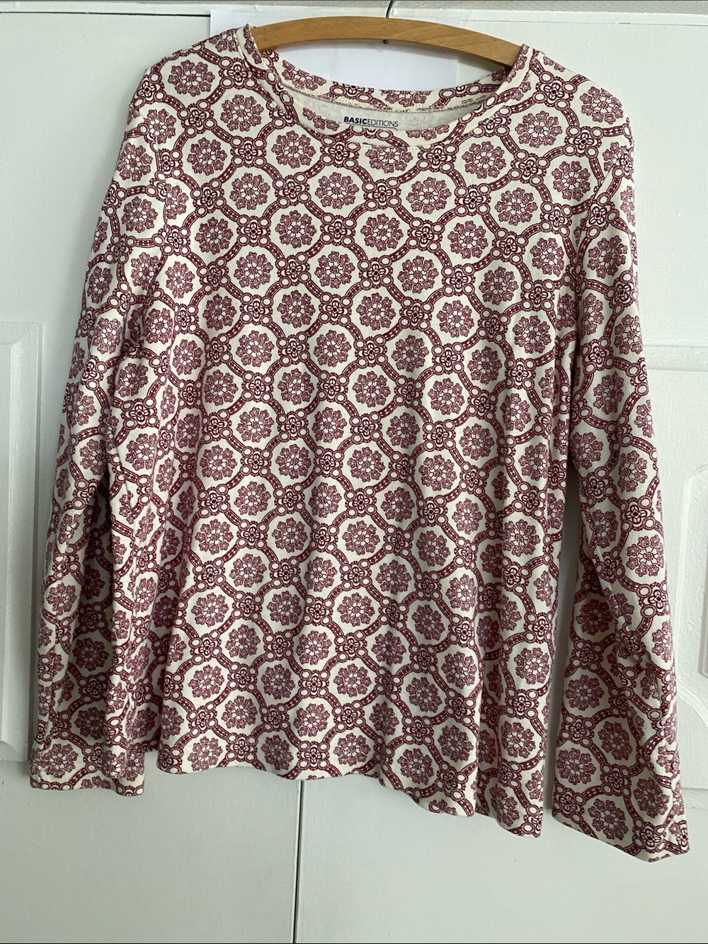 Basic Editions Cream Tee with Burgundy Floral Medallion Print